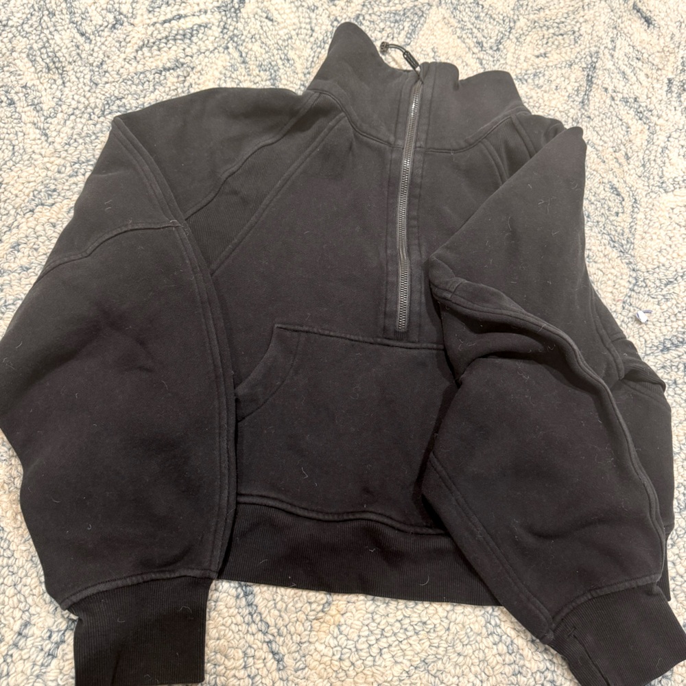 Lululemon Black Womens M/L Scuba Sweatshirt